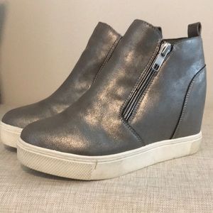 Girl’s Steve Madden